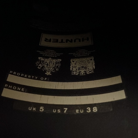 Hunter boots tall navy, worn handful of times - Picture 7 of 7